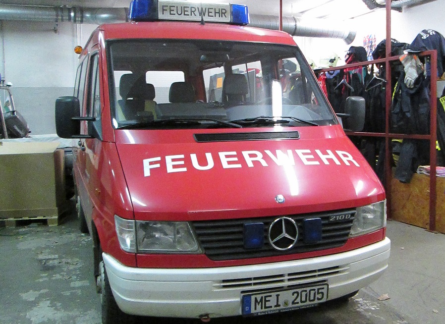ELW 1 - Ost - Feuerwehrfahrzeug in Radebeul
