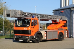 DLK 23/12 - Gera-Süd - Feuerwehrfahrzeug in Gera