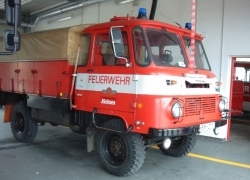 LF 8 - Jüchsen - Feuerwehrfahrzeug in Grabfeld