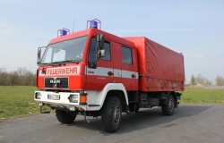 GW-Dekon P - Bienen - Feuerwehrfahrzeug in Rees