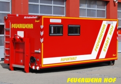 AB-Aufenthalt - Wache 1 - Hauptwache - Feuerwehrfahrzeug in Hof