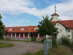 Feuerwehr Coswig - Mülltonnenplatz