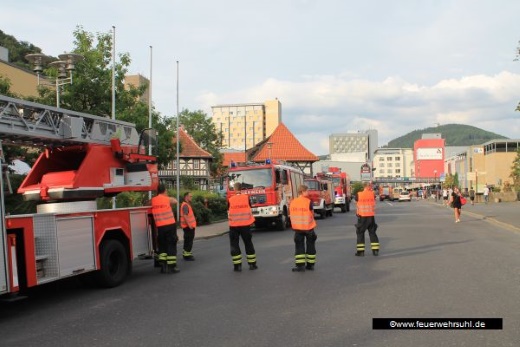 Feuerwehr sichert Polizeieinsatz - Suhl - 22.07.2015 - Bild #4
